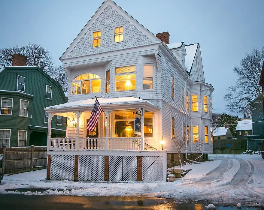 Chart House Inn-1